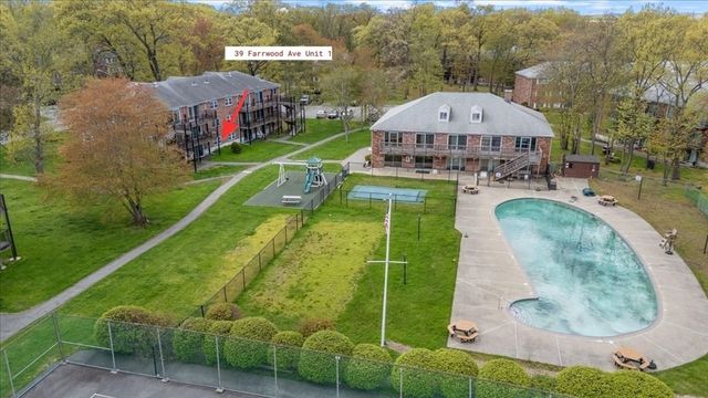 39 Farrwood Ave 1, North Andover, MA 01845