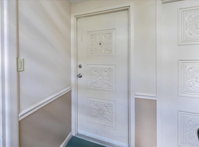 39 Farrwood Ave 1, North Andover, MA 01845