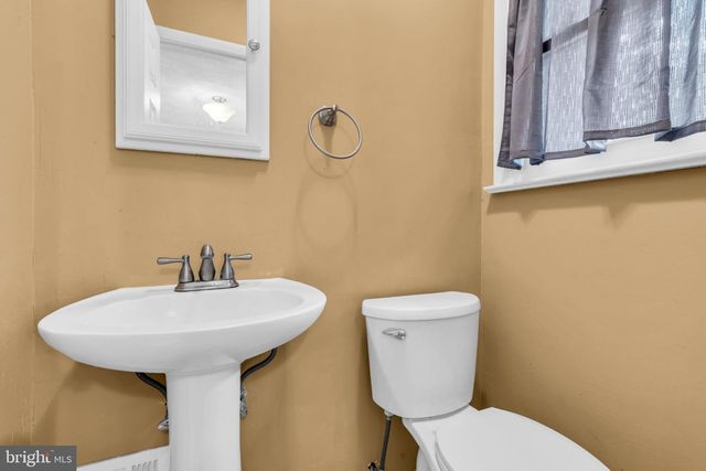 155 UPPER FERRY RD, Ewing Twp, NJ 08628