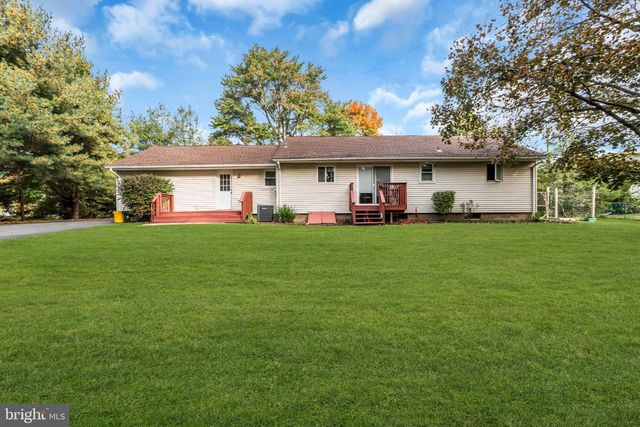 155 UPPER FERRY RD, Ewing Twp, NJ 08628