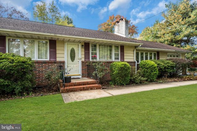 155 UPPER FERRY RD, Ewing Twp, NJ 08628