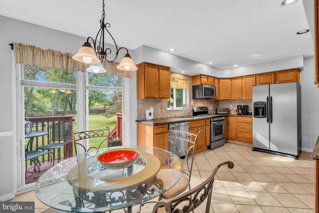 155 UPPER FERRY RD, Ewing Twp, NJ 08628