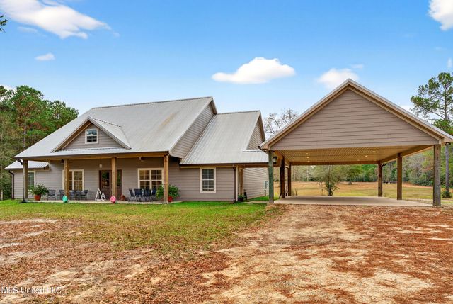 13 Homer Ladner Road, Poplarville, MS 39470