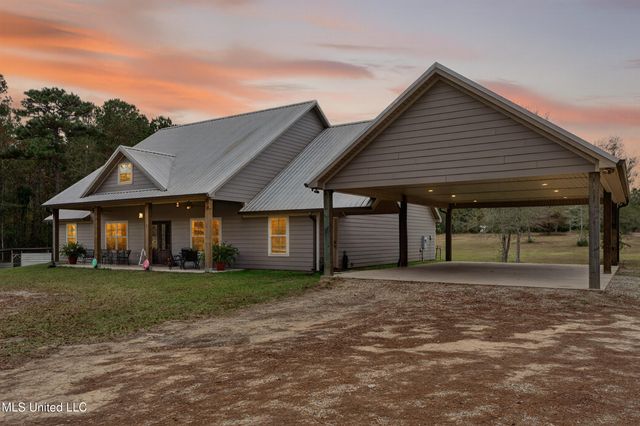 13 Homer Ladner Road, Poplarville, MS 39470