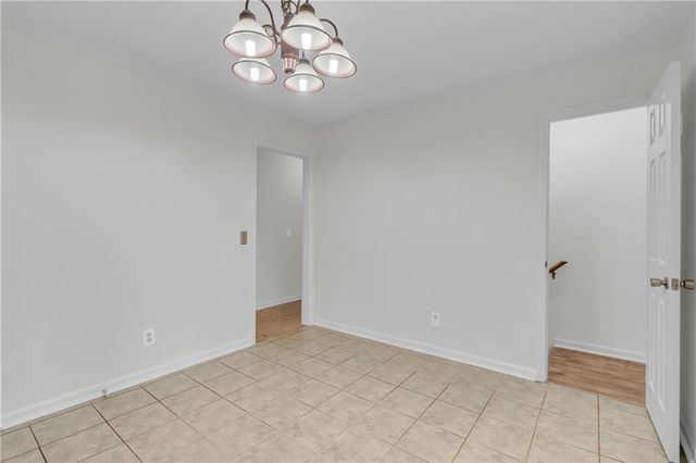 32 Cox Road SE, Cartersville, GA 30121