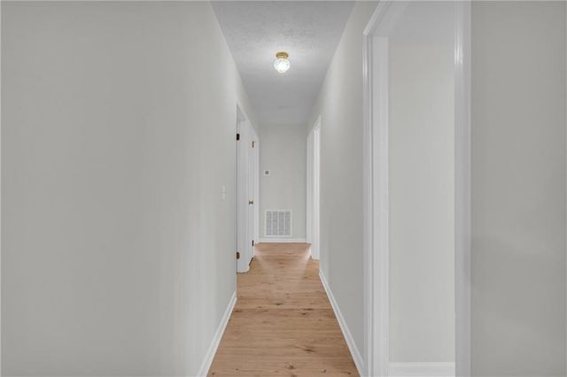 32 Cox Road SE, Cartersville, GA 30121