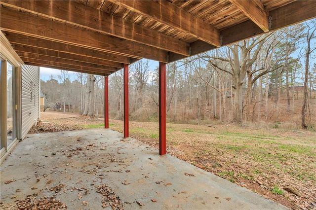 32 Cox Road SE, Cartersville, GA 30121