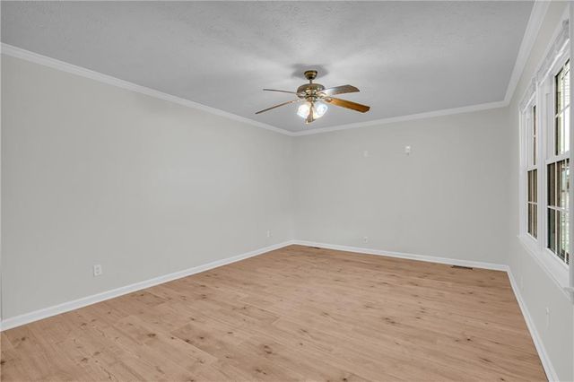 32 Cox Road SE, Cartersville, GA 30121