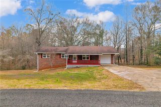 32 Cox Road SE, Cartersville, GA 30121