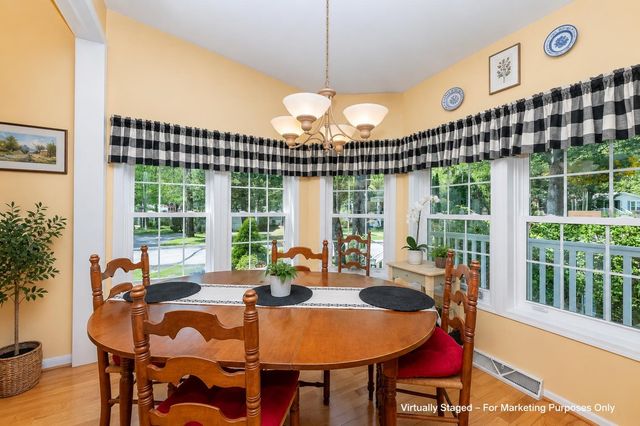 12 Diamondback Drive, Rochester, NH 03868