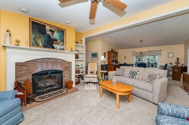 12 Diamondback Drive, Rochester, NH 03868