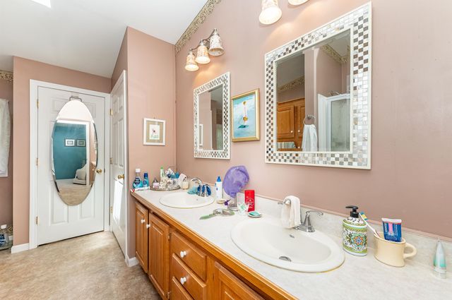 12 Diamondback Drive, Rochester, NH 03868