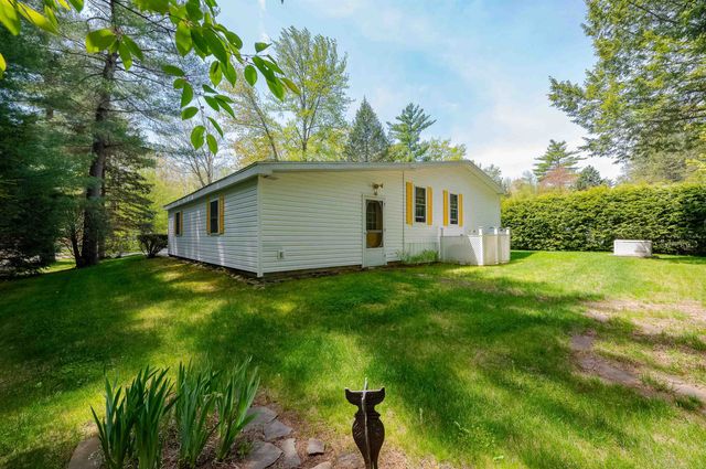 12 Diamondback Drive, Rochester, NH 03868