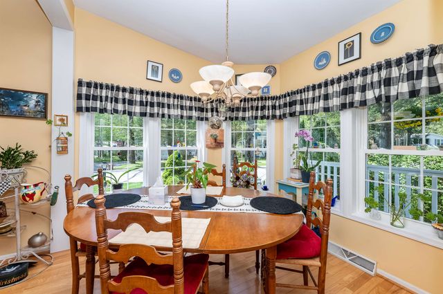 12 Diamondback Drive, Rochester, NH 03868