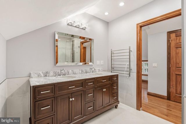 5138 12TH ST S, Arlington, VA 22204