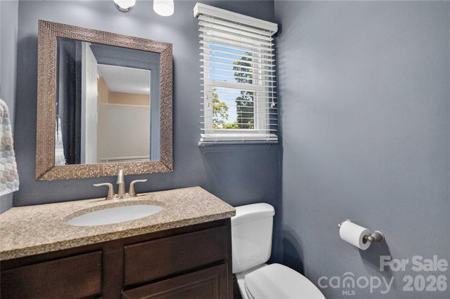 11117 Kingfisher Drive, Charlotte, NC 28226
