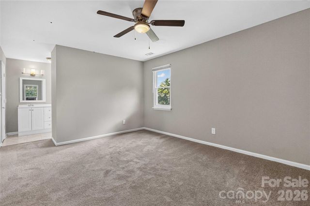 11117 Kingfisher Drive, Charlotte, NC 28226