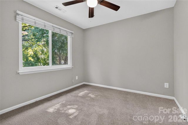 11117 Kingfisher Drive, Charlotte, NC 28226