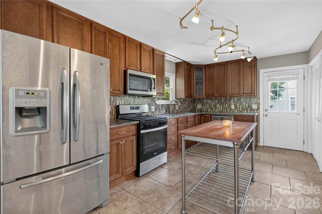11117 Kingfisher Drive, Charlotte, NC 28226