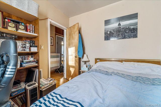 8763 108th Street, Richmond Hill, NY 11418