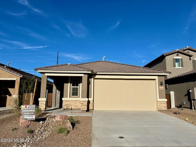 6041 E Campolina Trail, Tucson, AZ 85756