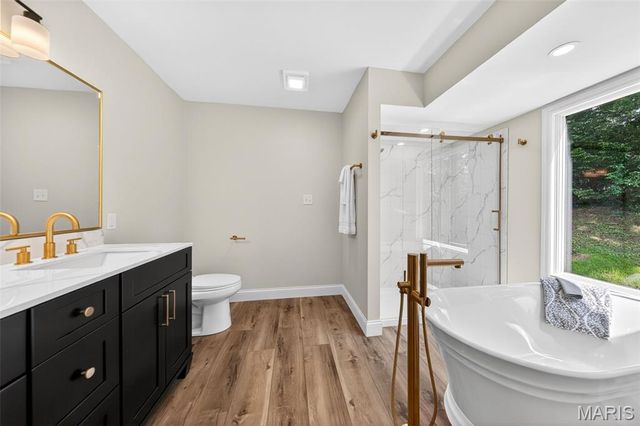 4568 Braungate Drive, St Louis, MO 63128
