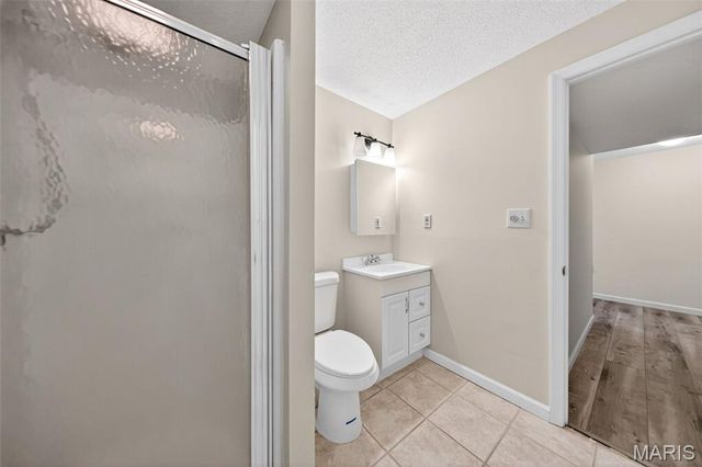 4568 Braungate Drive, St Louis, MO 63128