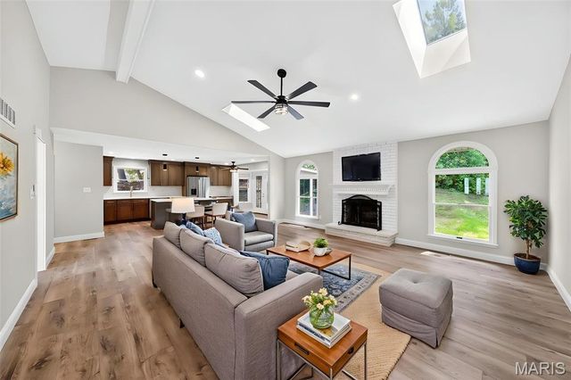 4568 Braungate Drive, St Louis, MO 63128