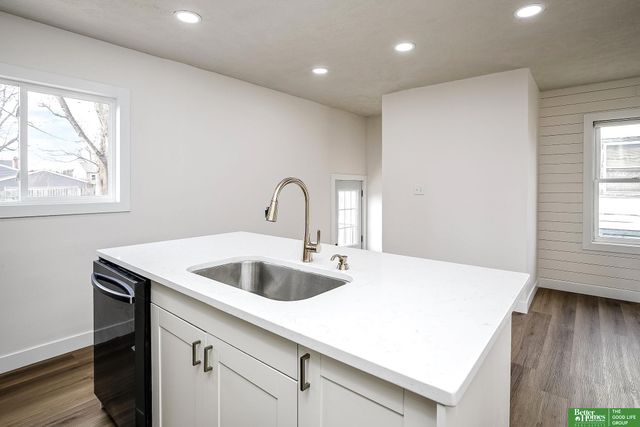 2530 Crawford Street, Bellevue, NE 68005