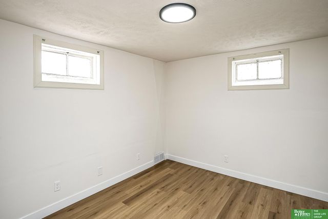 2530 Crawford Street, Bellevue, NE 68005