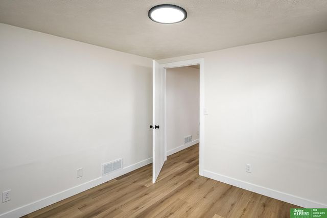 2530 Crawford Street, Bellevue, NE 68005