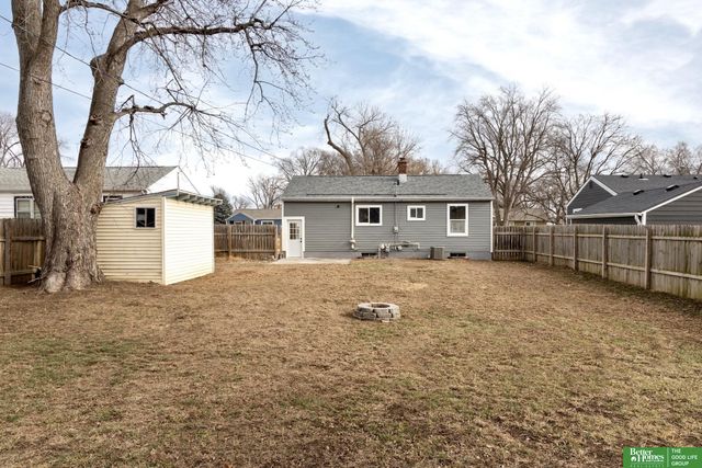 2530 Crawford Street, Bellevue, NE 68005
