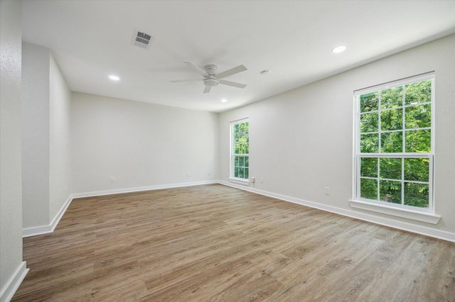 6727 Belmont Street, West University Place, TX 77005