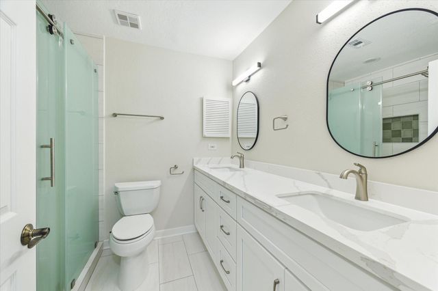 6727 Belmont Street, West University Place, TX 77005