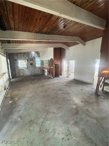 1152 Marsh AVE, Fort Myers, FL 33905