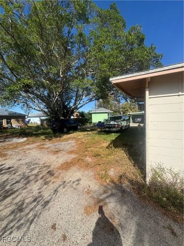 1152 Marsh AVE, Fort Myers, FL 33905
