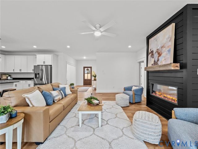 3167 Pineview Dr, Powhatan, VA 23139