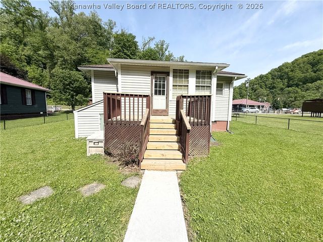 75 Janie Avenue, Whitesville, WV 25209