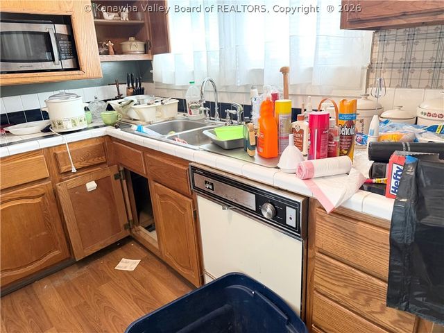 75 Janie Avenue, Whitesville, WV 25209