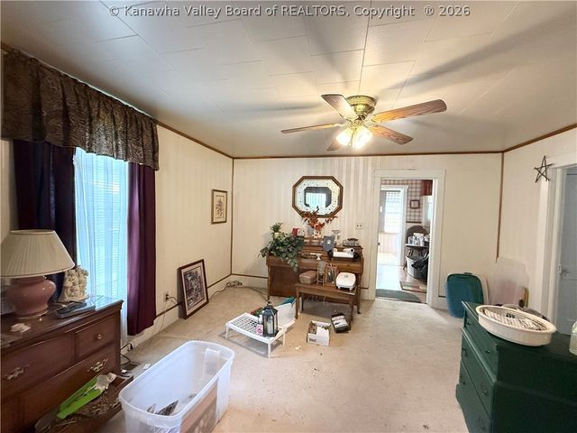 75 Janie Avenue, Whitesville, WV 25209