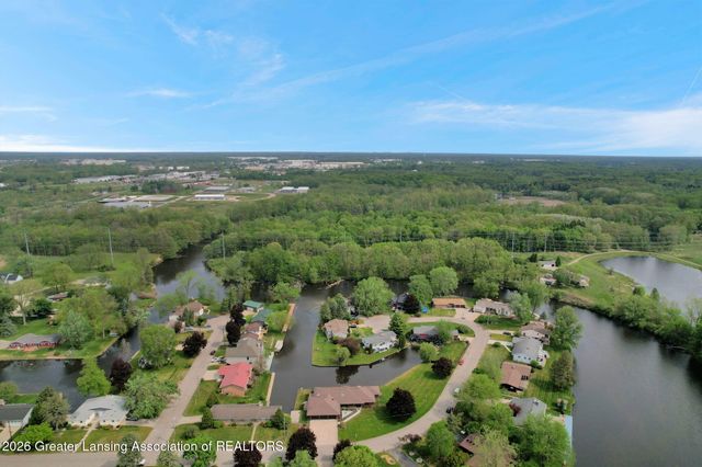 10289 Lafayette Lane, Dimondale, MI 48821