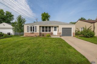 115 42ND, Rapid City, SD 57702