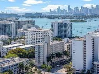 1300 Lincoln Rd C403, Miami Beach, FL 33139