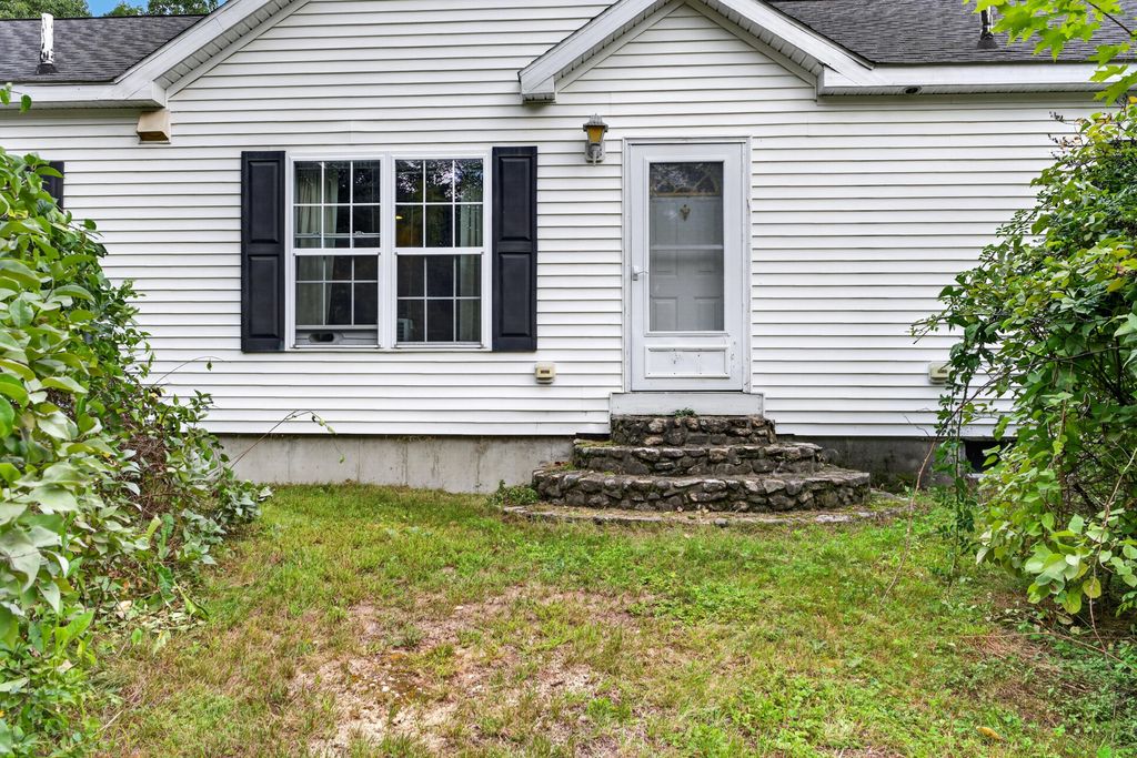 5 Moore Street, Bridgton, ME 04009 — photo 3