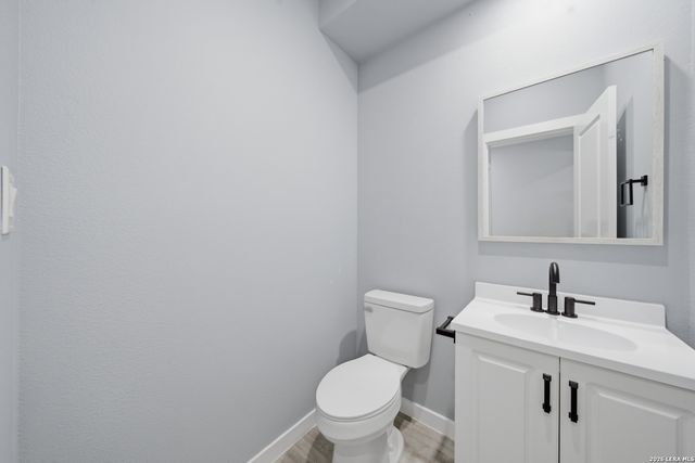2718 CERALVO ST, San Antonio, TX 78237