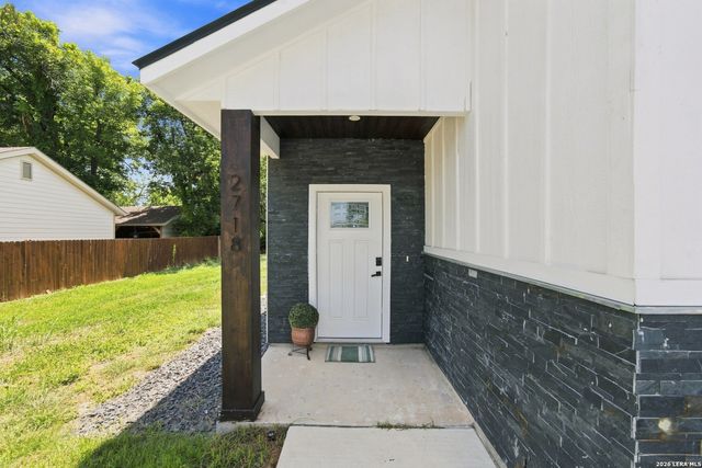 2718 CERALVO ST, San Antonio, TX 78237