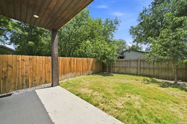 2718 CERALVO ST, San Antonio, TX 78237