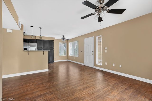 5710 East Tropicana Avenue 1047, Las Vegas, NV 89122