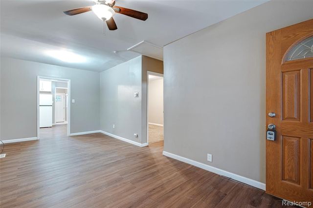 15477 Winston, Redford, MI 48239