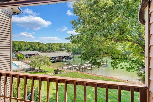 620 Montevista RD 602, Union Hall, VA 24176